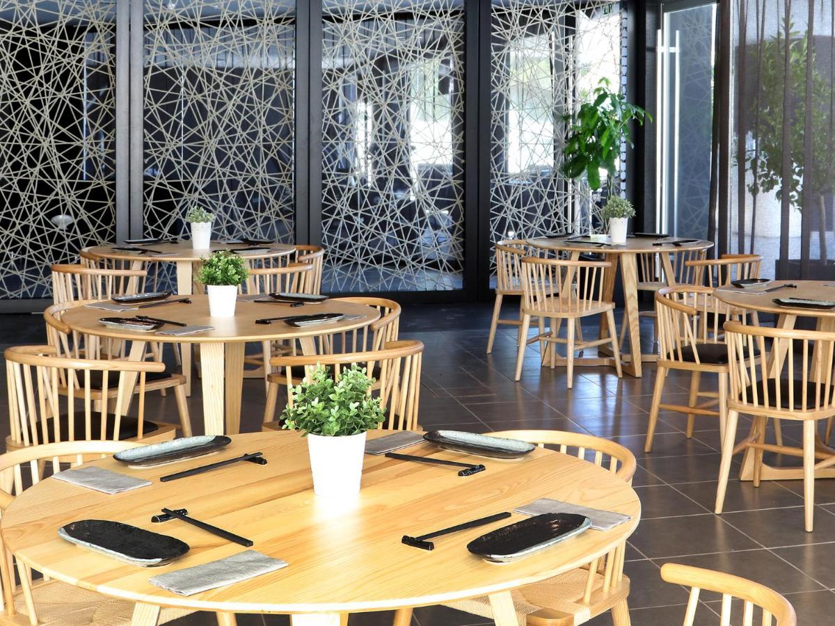 Aparthotel AxelBeach Ibiza Suites Apartments Spa&Beach Club - Adults Only 4*